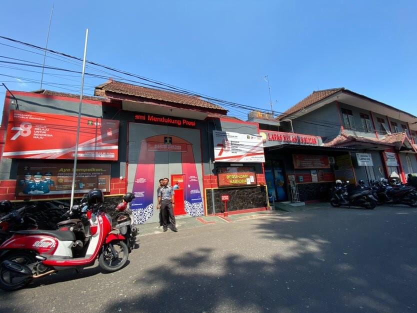  Jadwal Kunjungan Kembali Normal, Pengunjung Lapas Kelas IIB Blitar Tidak Perlu Tunjukkan Bukti Vaksin Covid-19 1