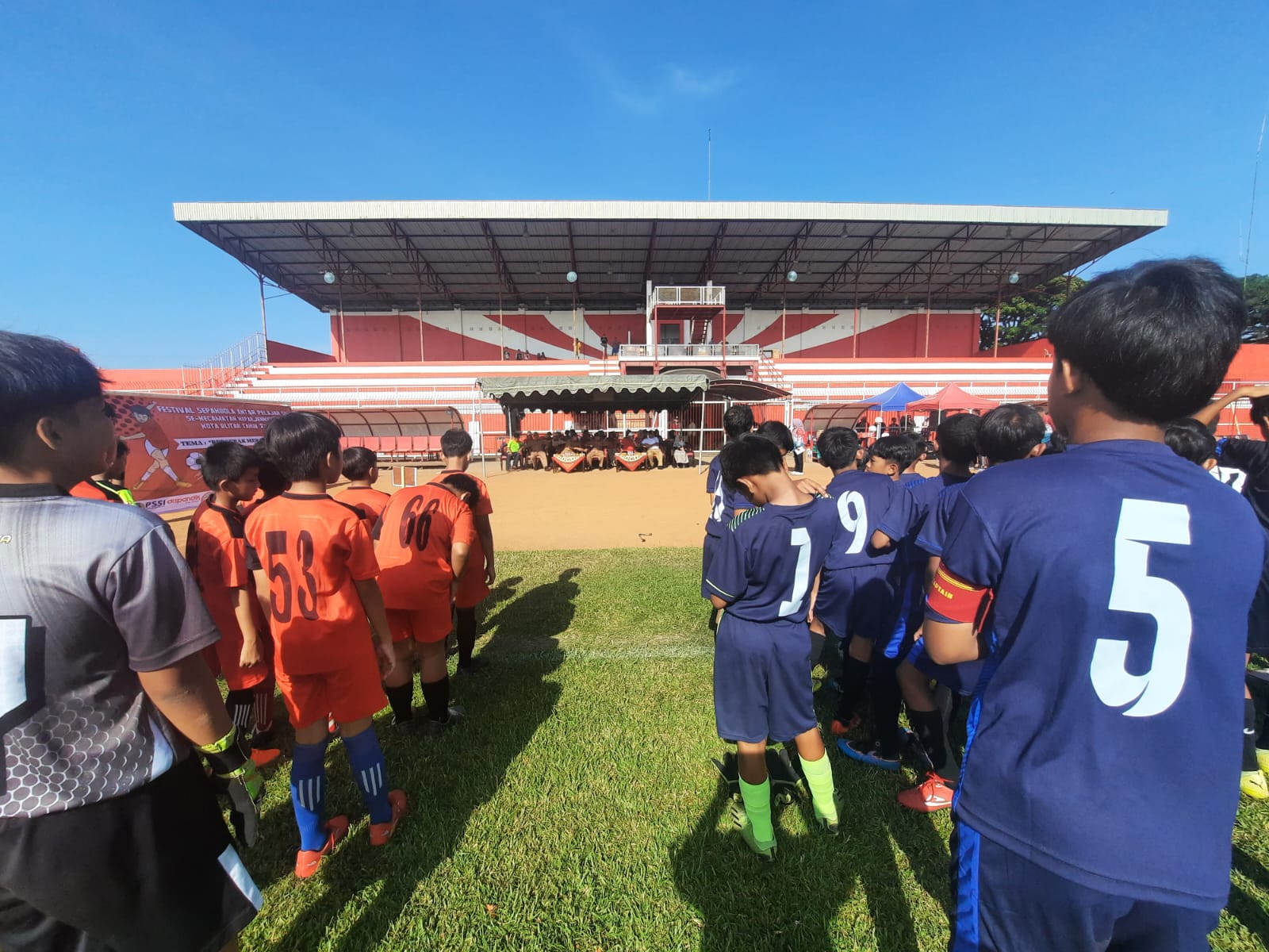  Untuk Berikan Wadah Latih Tanding, KKGO Kecamatan Kepanjenkidul Gelar Festival Sepak Bola Antar Pelajar SD di Wilayah Setempat 1