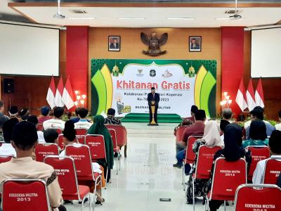 Peringati Hari Koperasi Ke-76 Tahun, Pemkot Blitar Gelar Khitanan Gratis