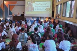 Pelajar SD dan MI se-Kecamatan Kepanjenkidul Akan Bertugas Sebagai Jumantik Sekolah